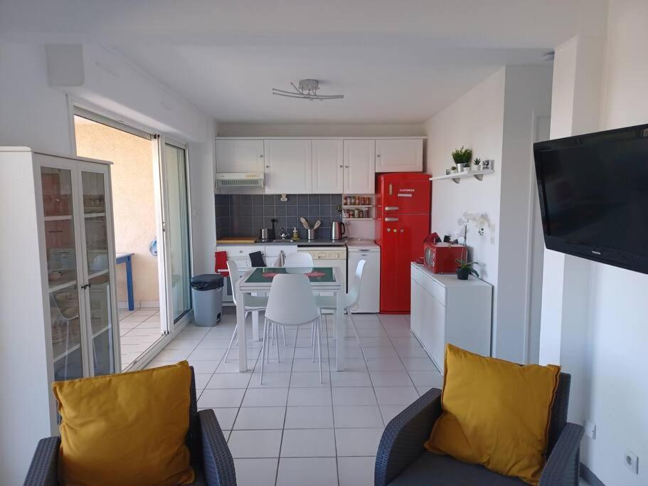 Plain-Pied, Terrasse, Piscine, Pleine Vue Mer, Plage A 6' A Pied, Parking, Wifi Флёри Экстерьер фото